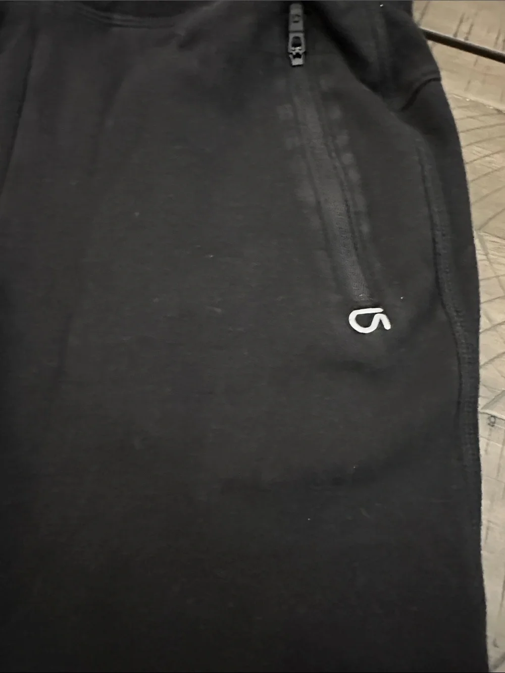 GAP Black Drawstring Athletic Shorts with Zip Pockets